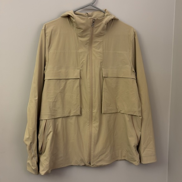 Lululemon Stretch Cargo Jacket
Trench men’s size small - Picture 5 of 13